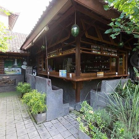 Ngeluwungan Boutique Hostel Canggu  Luaran gambar