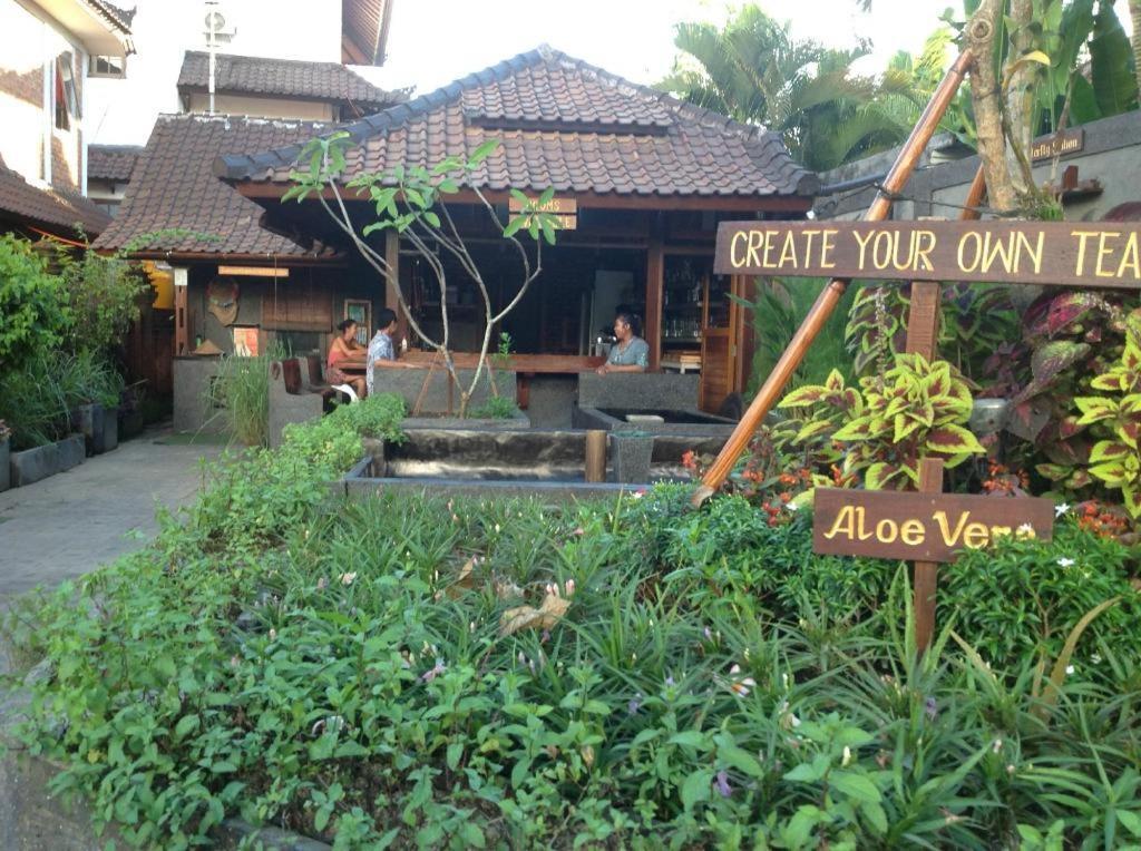 Ngeluwungan Boutique Hostel Canggu  Luaran gambar